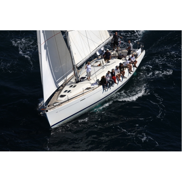 Yacht Beneteau First 47.7 Details